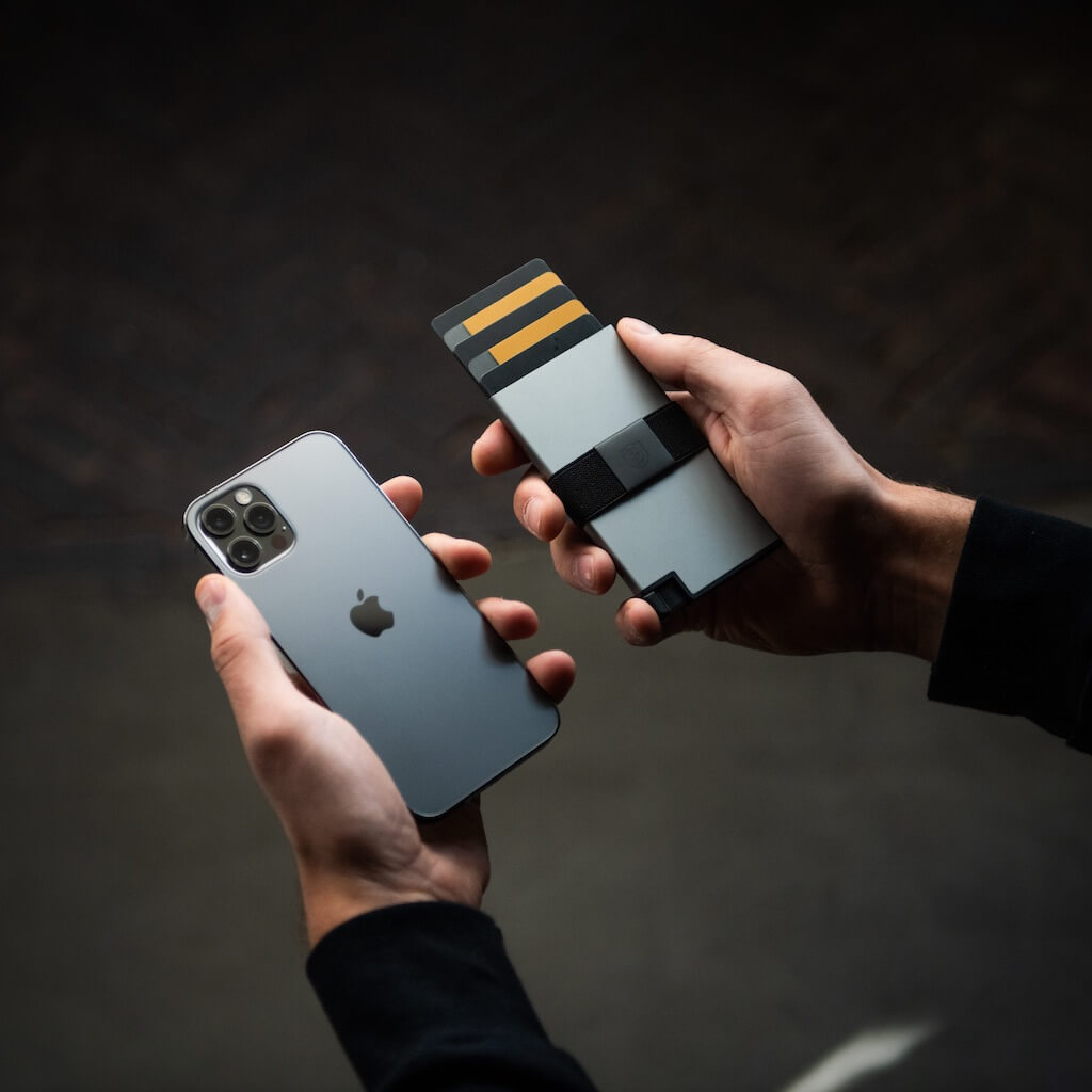 Ekster Cardholder