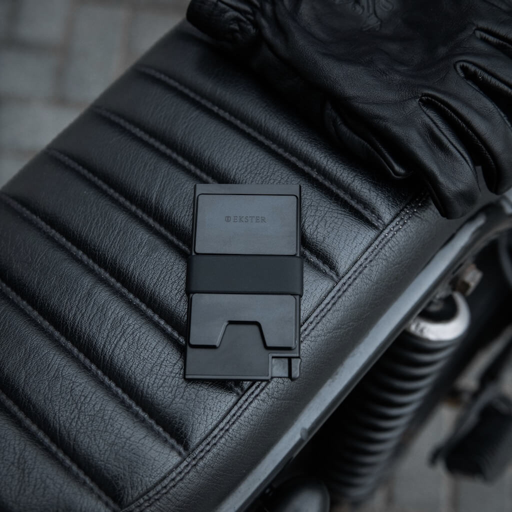Ekster Cardholder