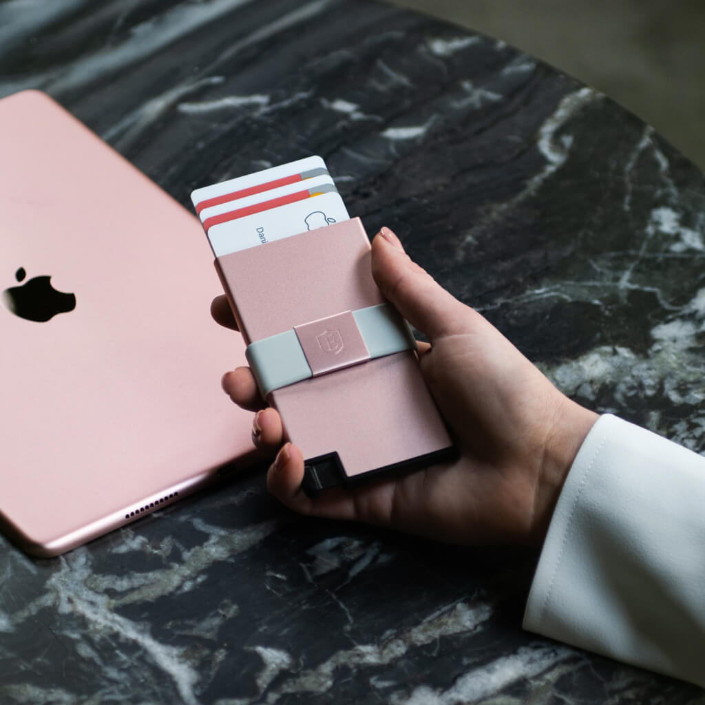 Ekster Cardholder