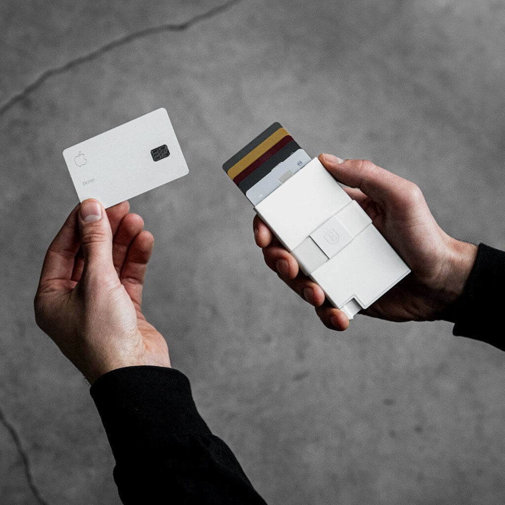 Ekster Cardholder
